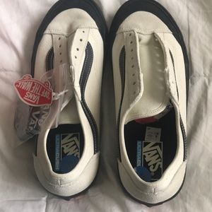 Brand new vans sneakers